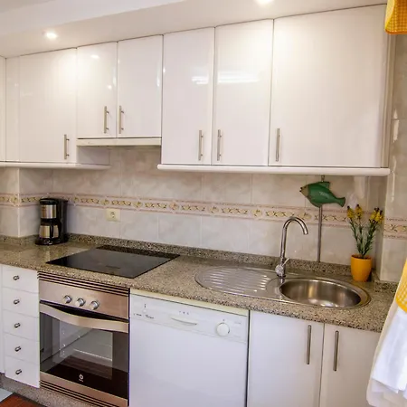 Acogedor Apartamento En Mino Exterior photo